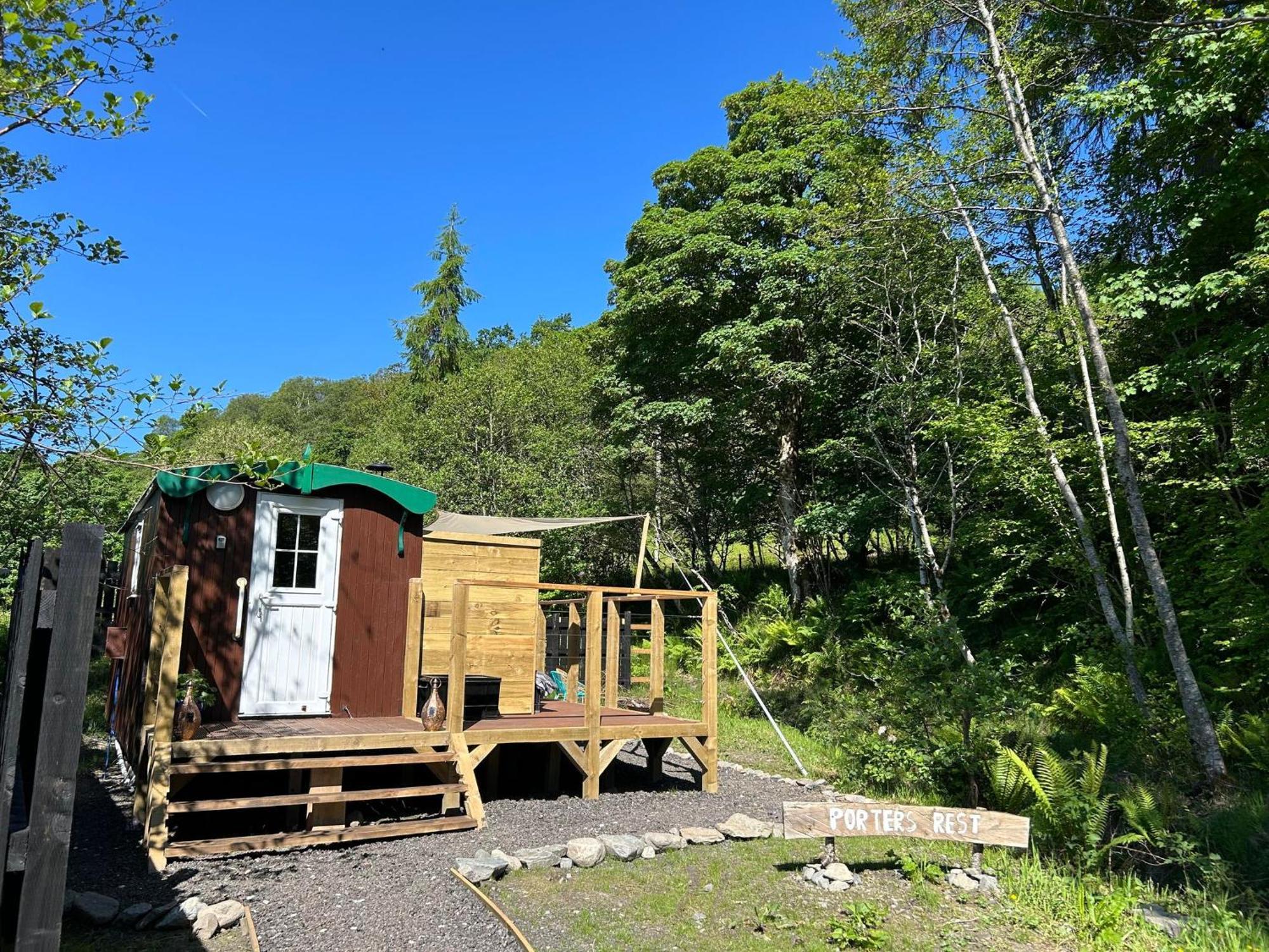 Appin Holiday Homes -Caravans, Lodges, Shepherds Hut And Train Carriage Stays エクステリア 写真