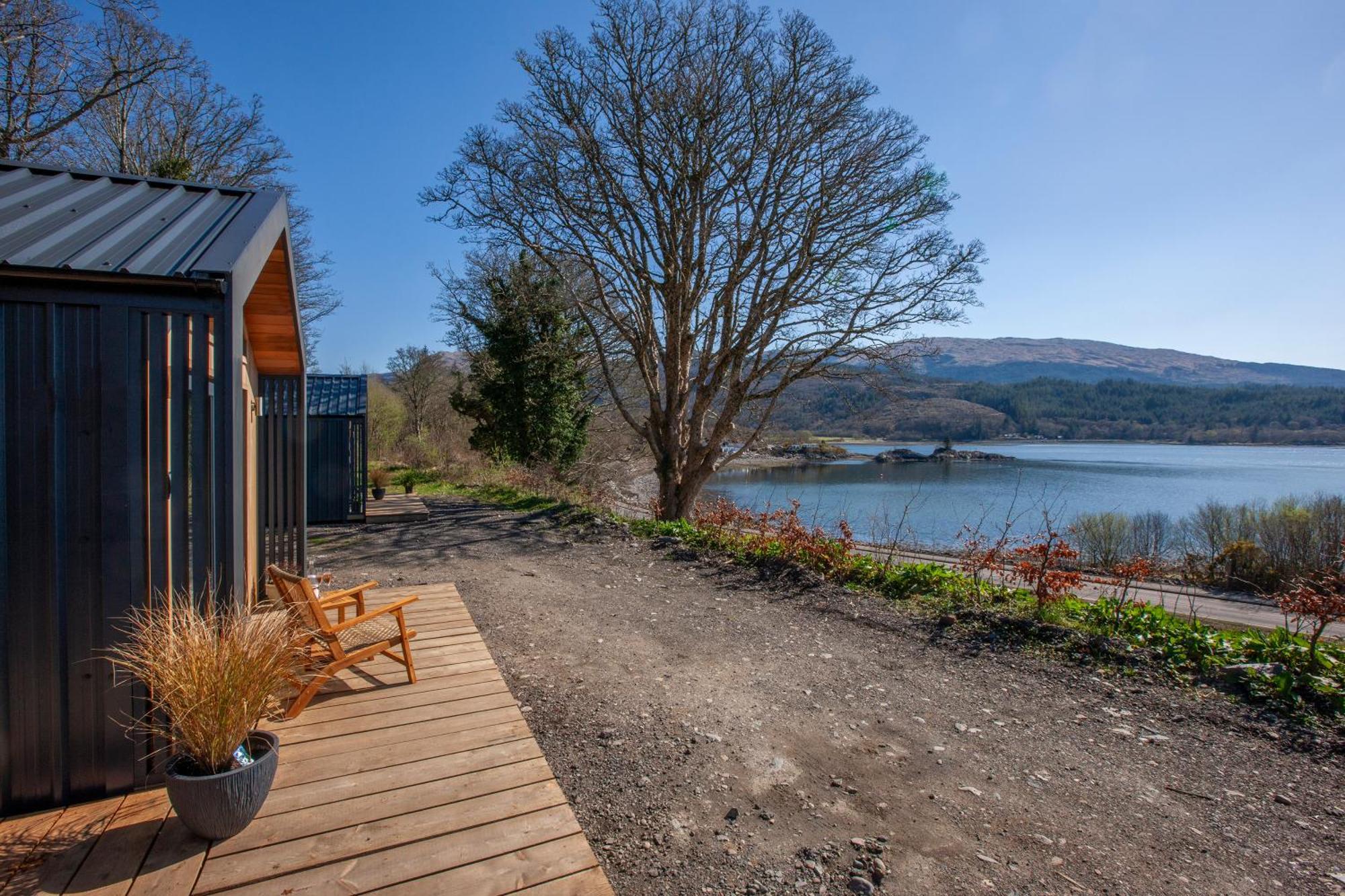 Appin Holiday Homes -Caravans, Lodges, Shepherds Hut And Train Carriage Stays エクステリア 写真