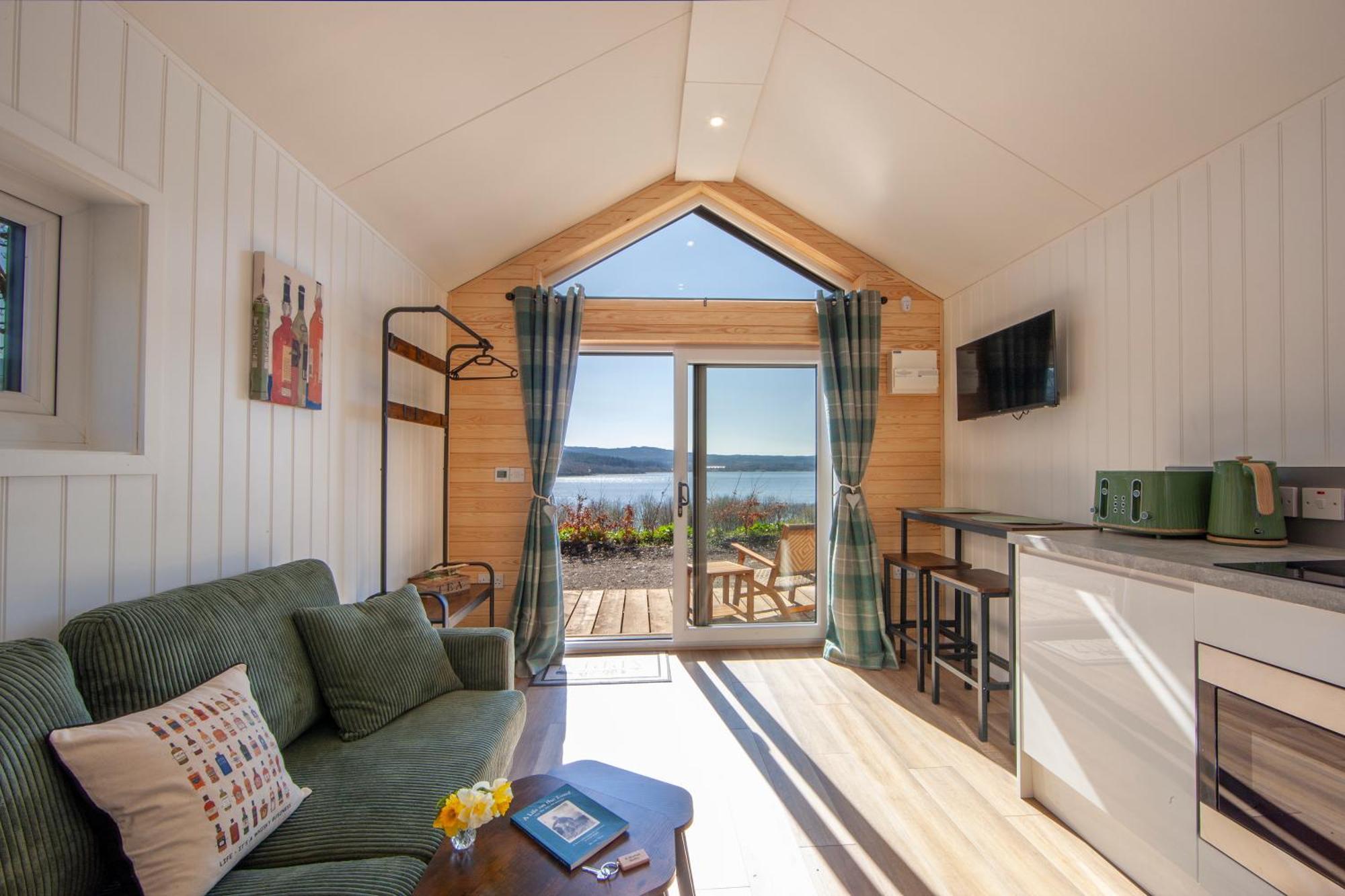 Appin Holiday Homes -Caravans, Lodges, Shepherds Hut And Train Carriage Stays エクステリア 写真