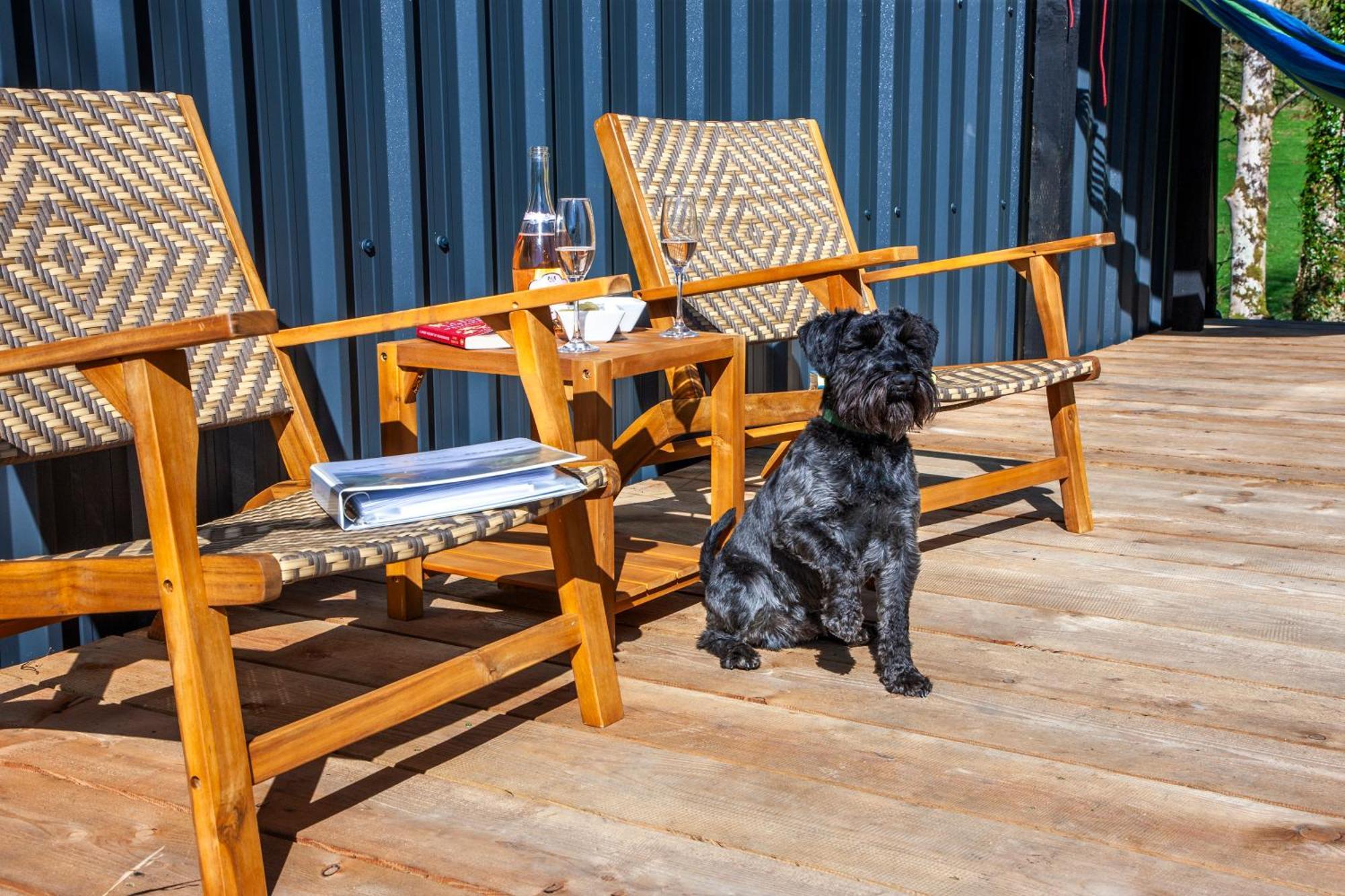Appin Holiday Homes -Caravans, Lodges, Shepherds Hut And Train Carriage Stays エクステリア 写真