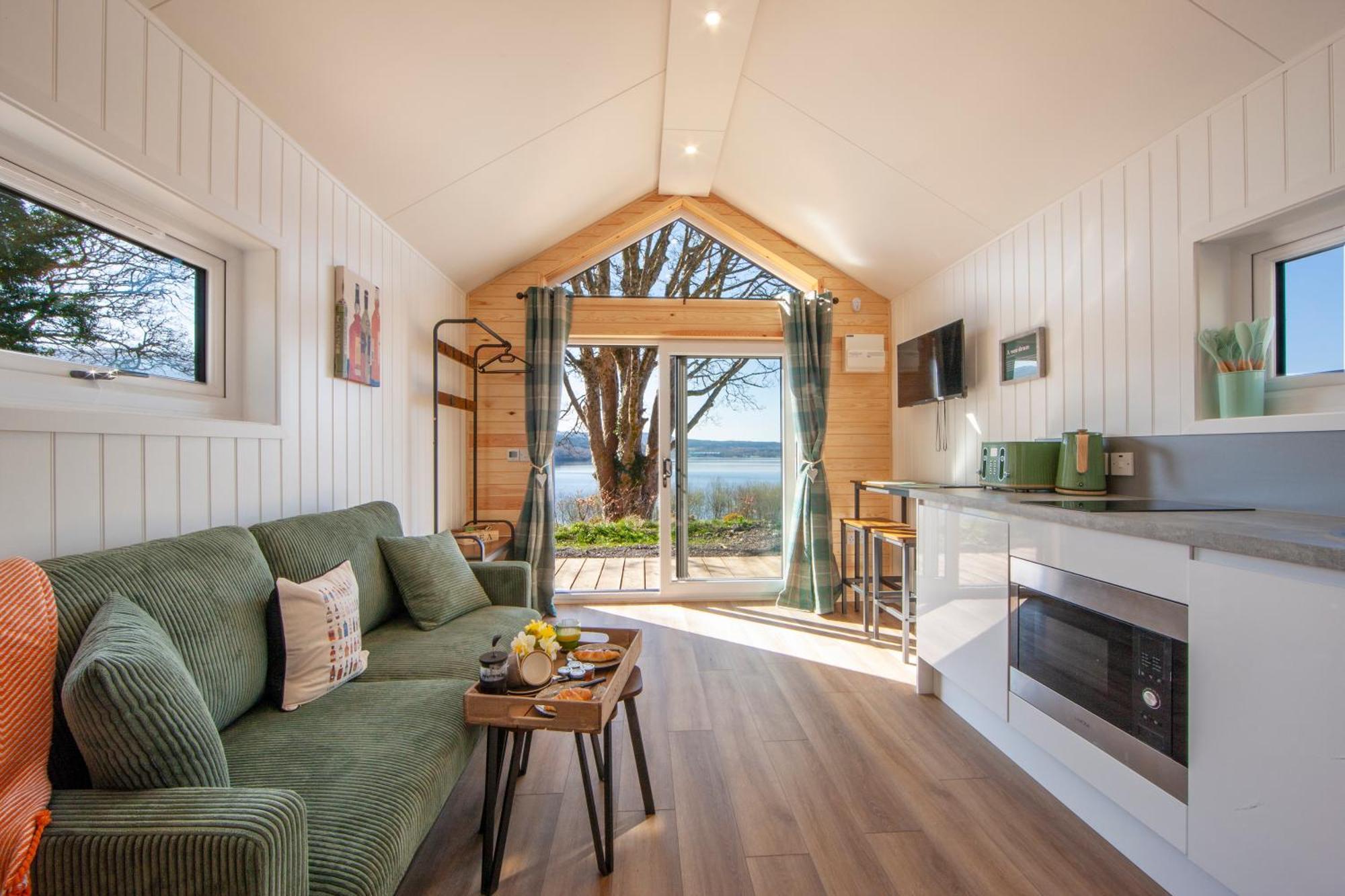 Appin Holiday Homes -Caravans, Lodges, Shepherds Hut And Train Carriage Stays エクステリア 写真