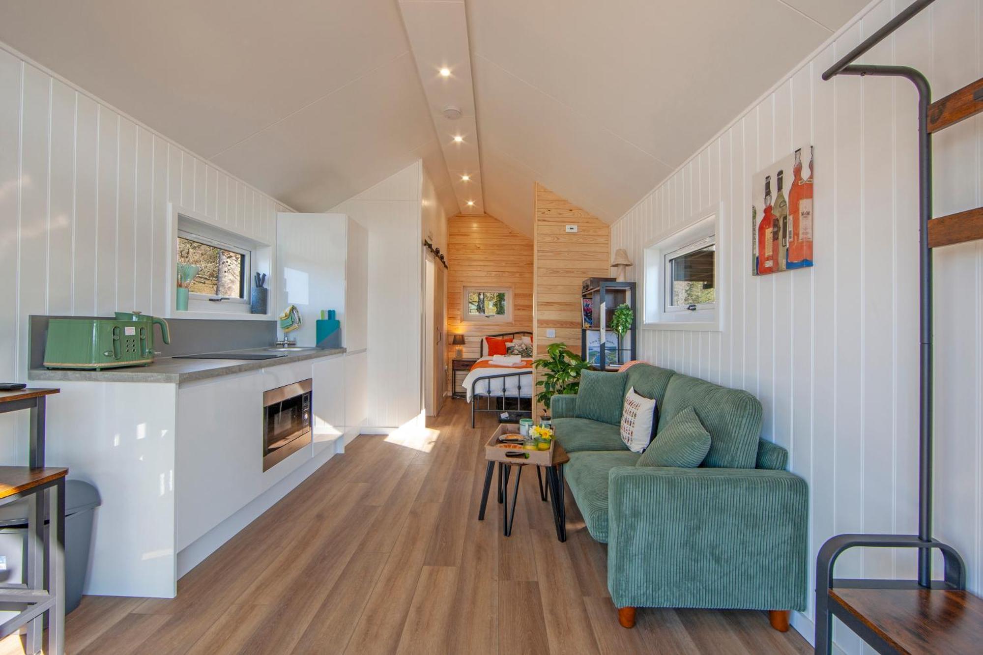 Appin Holiday Homes -Caravans, Lodges, Shepherds Hut And Train Carriage Stays エクステリア 写真