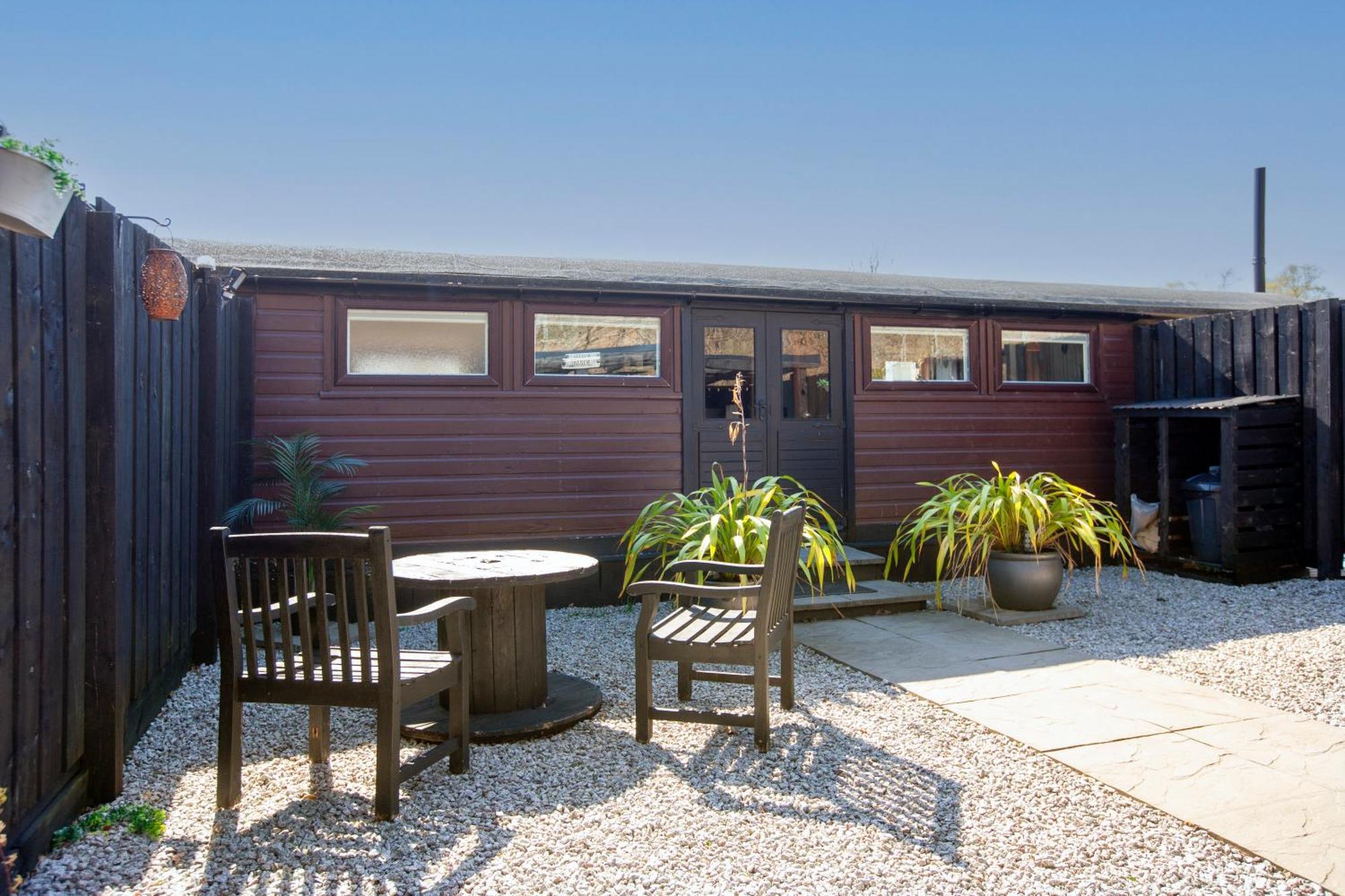 Appin Holiday Homes -Caravans, Lodges, Shepherds Hut And Train Carriage Stays エクステリア 写真